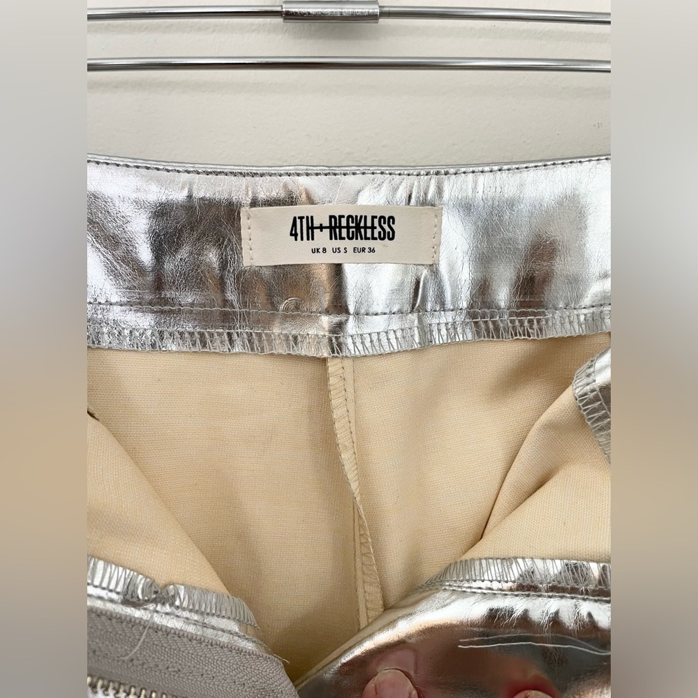 4TH and RECKLESS Silver metallic pants 4 - Picture 2 of 4